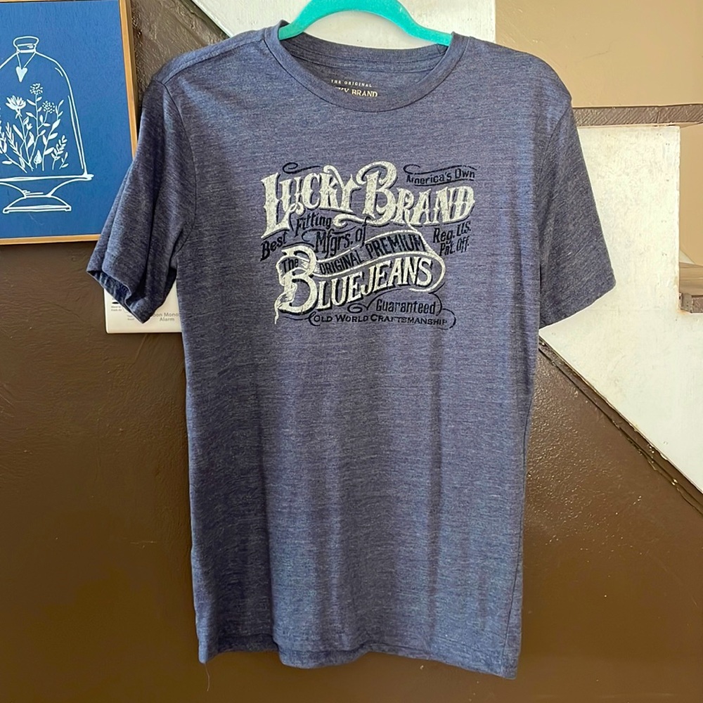 Lucky Brand T-Shirt